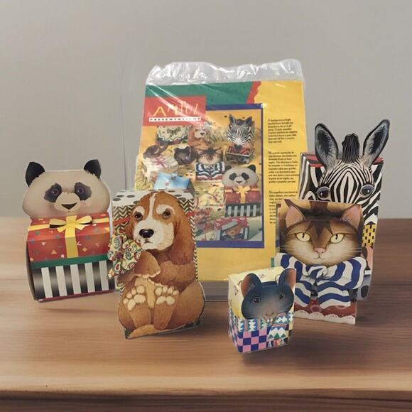 Vintage‎ Animal Gift Boxes 12 pc Discovery Toys 90’s Dog Panda Cat Zebra Bear - Picture 1 of 3